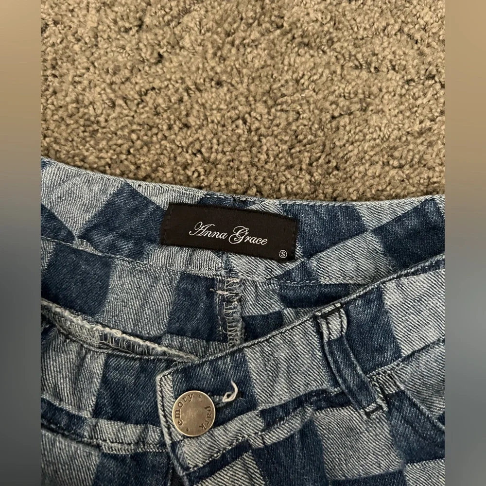 Checker Jeans! - Picture 3 of 3